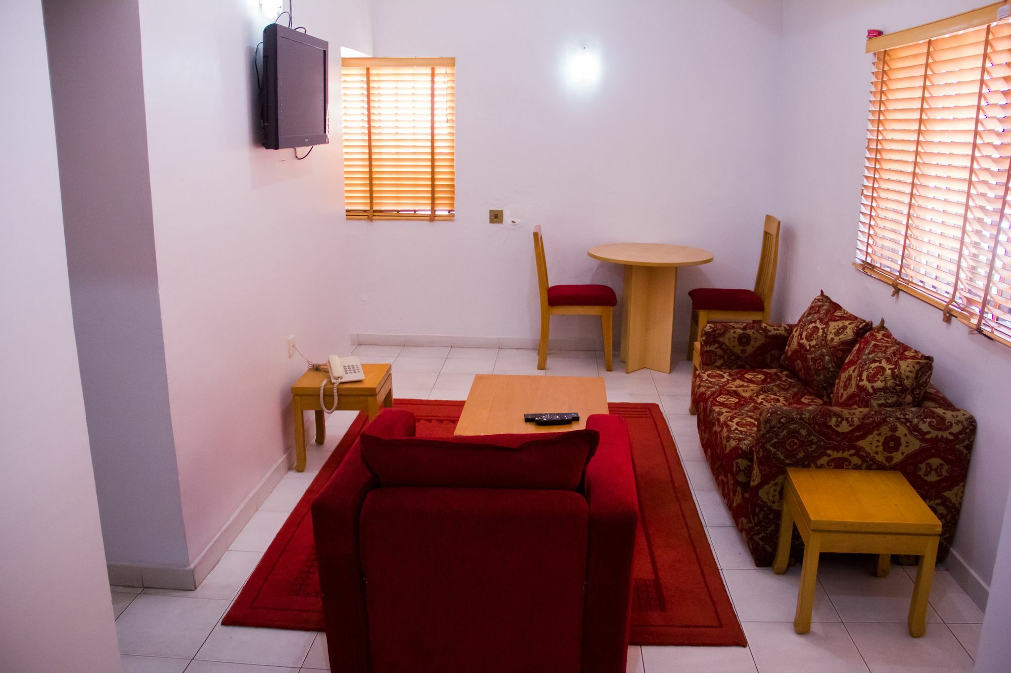La Patriache Lodge Aliayabiagba Ngoại thất bức ảnh